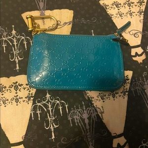 Authenticator Gucci key pouch